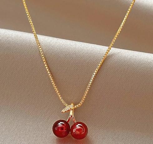 Advanced design cherry necklace for women 2024 new popular item, light luxury niche collarbone necklace, fine chain accessory