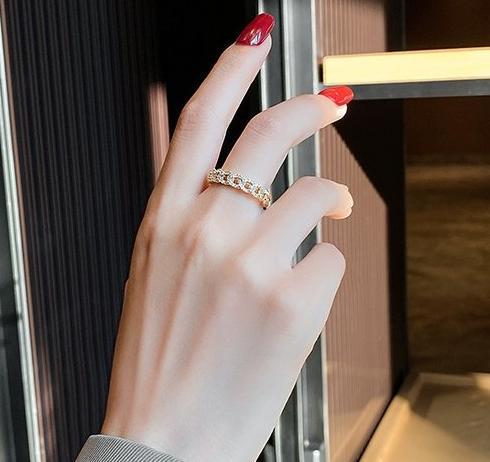 Diamond inlaid Fried Dough Twists ring for women ins Cool and small design sense The index finger ring is fashionable, personalized and open-end ring