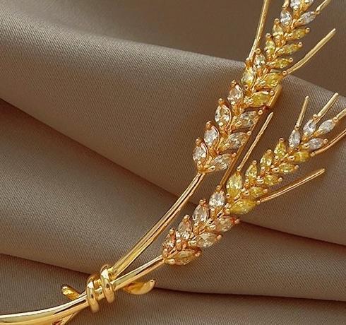 Full zirconium wheat ear brooch for women 2024 new trend high-end exquisite chest flower niche design sense clothing pin accessories