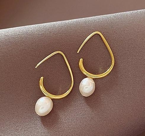 Jinglei Simple Charm Pearl Earrings 2024 New Trendy Metal Water Drop Earhook Ins Cold Wind Earrings for Women