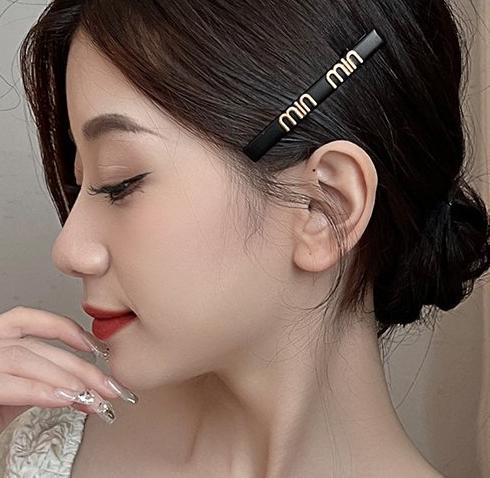 Matte high-end black gold hair clip with small side clips, straight clip, bangs clip, headband accessory, new style of hair clip