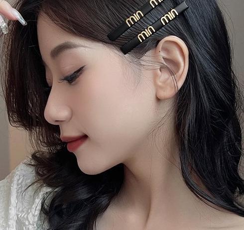 Matte high-end black gold hair clip with small side clips, straight clip, bangs clip, headband accessory, new style of hair clip