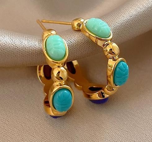 Mid ancient style turquoise earrings for women, niche design, European and American retro earrings, unique high-end ear accessories