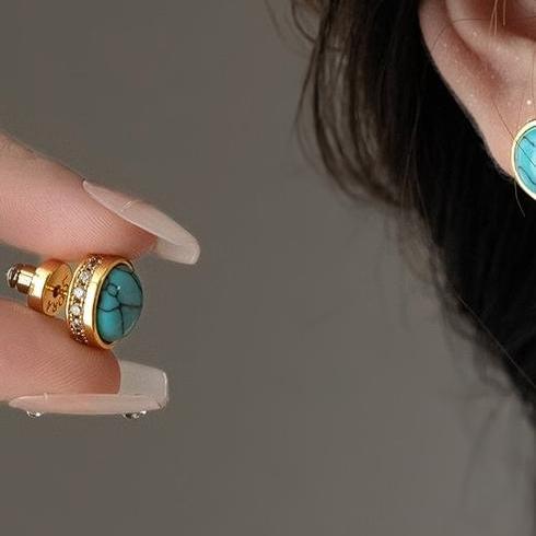 New Chinese style retro natural turquoise temperament earrings for women with a new Chinese style niche design, light luxury explosive unique earrings