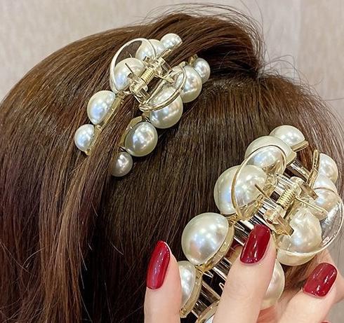 Temperament, large pearl hair clip, women's back of the head, grab clip, internet famous shark clip, high-end clip, headband, straight clip hair accessory