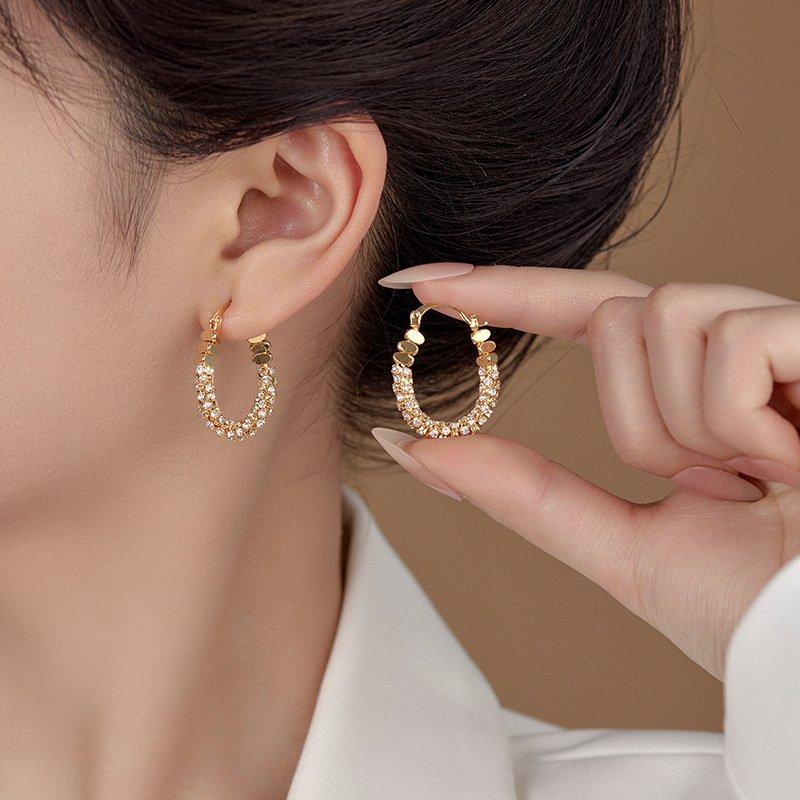 2024 New Crushed Silver Full Diamond Zircon U-shaped Ear Buckle Fashionable and Atmospheric Super Flash Earrings Simple and Versatile Women's Earrings