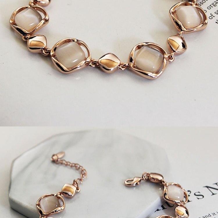 Bracelet Ins niche design female student rose gold cat eye stone bracelet European and American geometric diamond bracelet