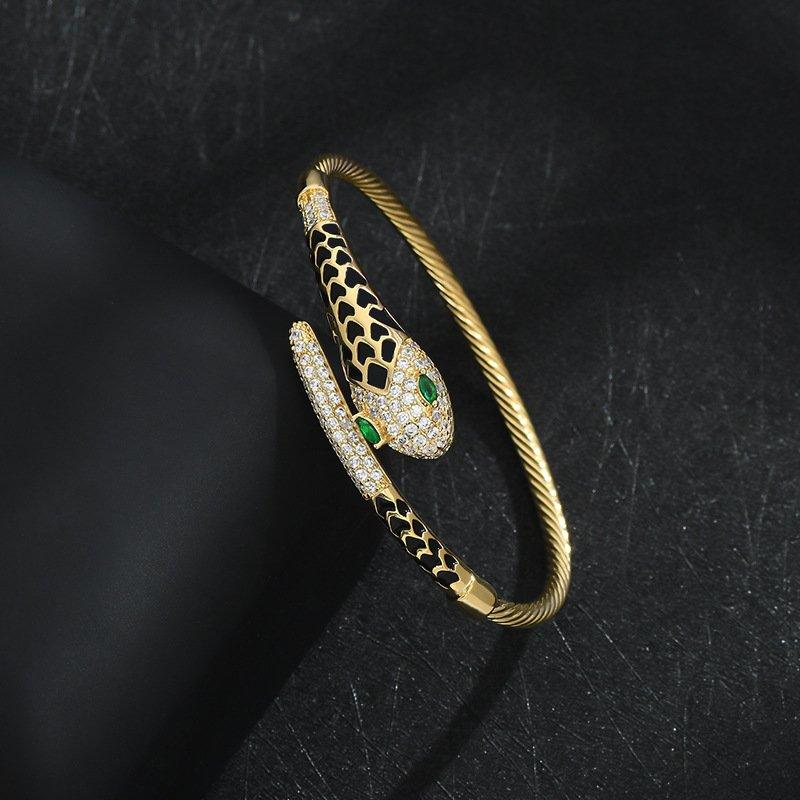 European and American style snake shaped colored bracelet with micro inlaid zircon, trendy personality bracelet, men's and women's light luxury niche decoration bracelet