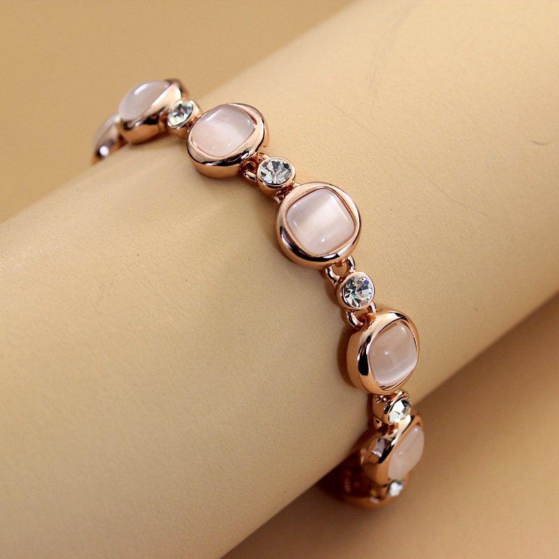 Exquisite colored cat eye stone bracelet, women's gold-plated versatile bracelet, European and American brand temperament bracelet jewelry