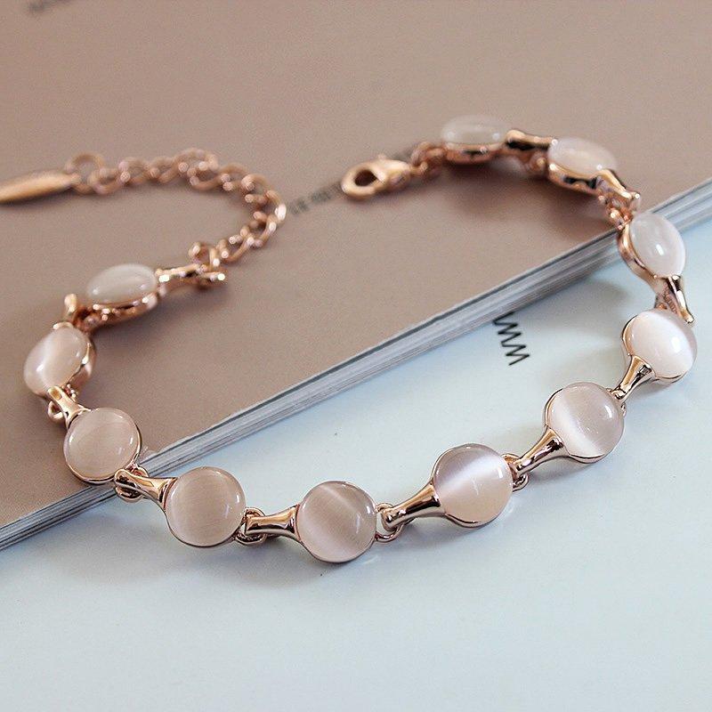 Exquisite colored cat eye stone bracelet, women's gold-plated versatile bracelet, European and American brand temperament bracelet jewelry