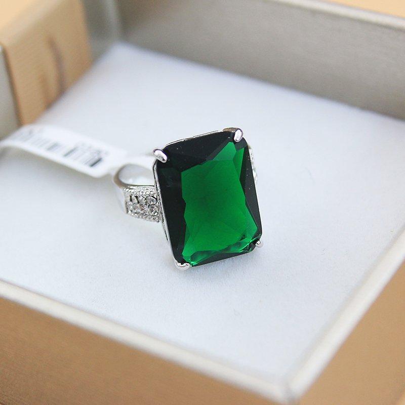 French high-end green crystal ring for women's fashion temperament, geometric rectangular food ring, gemstone accessory decoration