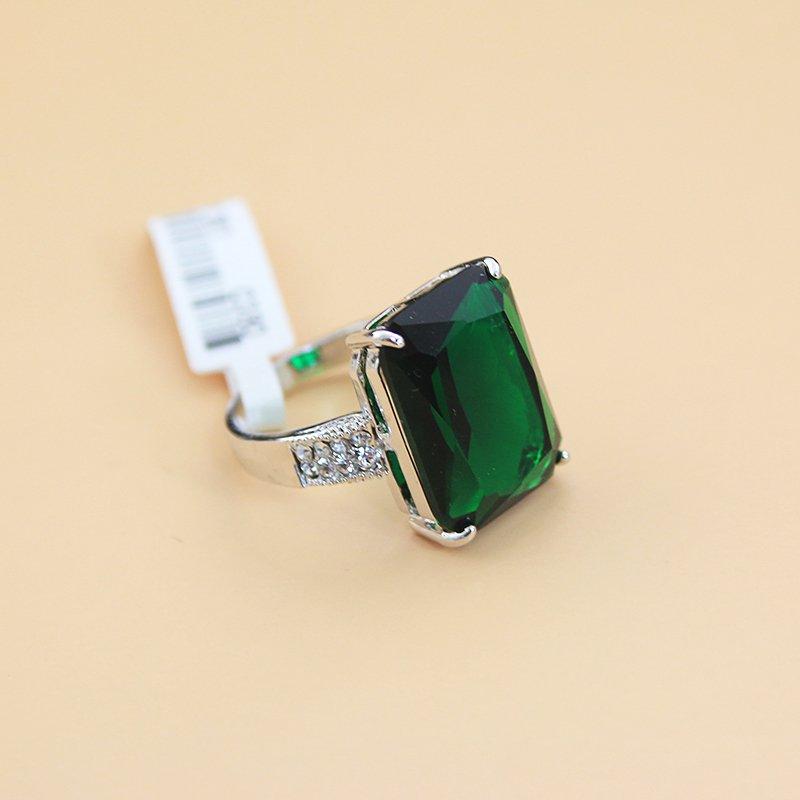 French high-end green crystal ring for women's fashion temperament, geometric rectangular food ring, gemstone accessory decoration