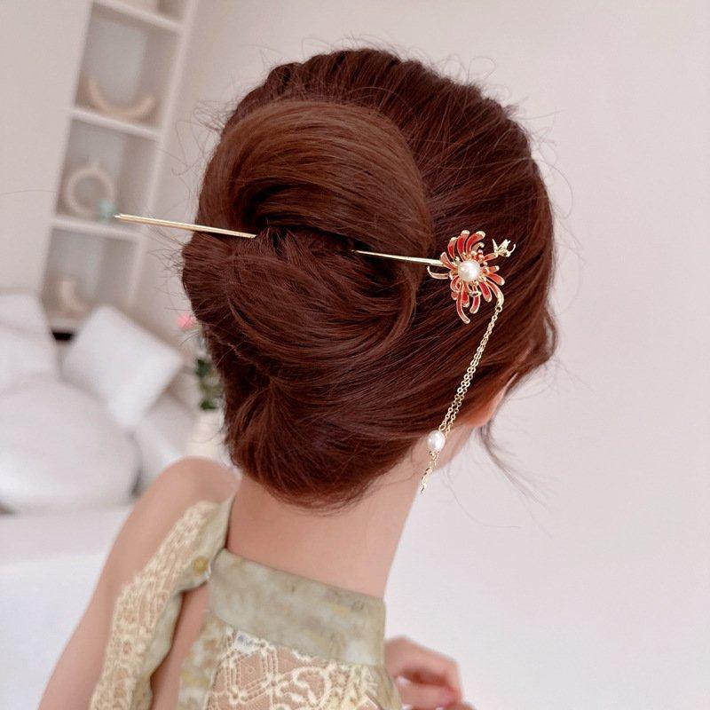 High grade China-Chic Oil dripping Chrysanthemum Hairpin Antique Clothing with Gold plated Natural Pearl Tassel Headwear Hairpin