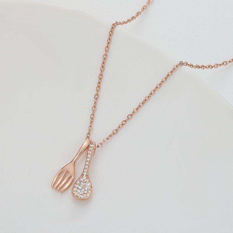 Korean fashion new micro inlaid zircon spoon, fork necklace, female niche design, cute tableware, collarbone chain, necklace accessory