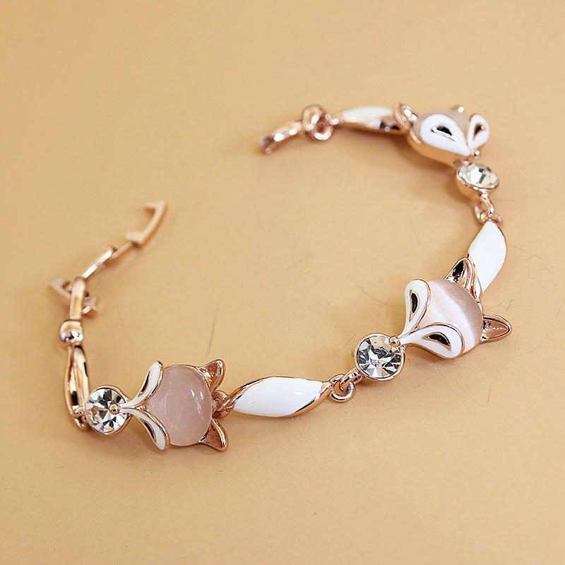 Little Fox Ins niche design bracelet for students, simple forest style trendy bracelet for women, fresh moonstone bracelet