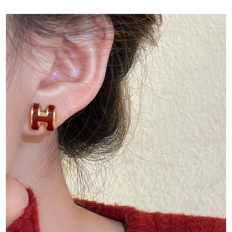 New enamel drop glaze three-dimensional H explosive earrings with high-end design, exquisite and compact earrings, versatile earrings with temperament