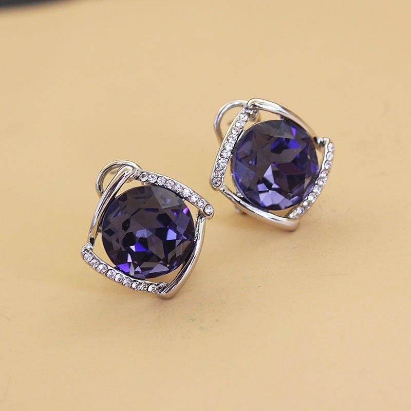 New high-end crystal earrings from Europe and America, versatile and feminine. Sapphire earrings, super fairy rhinestone earrings, trendy