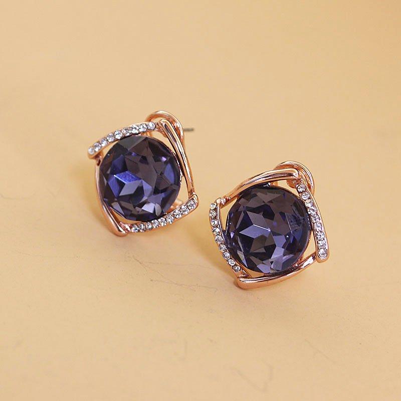 New high-end crystal earrings from Europe and America, versatile and feminine. Sapphire earrings, super fairy rhinestone earrings, trendy