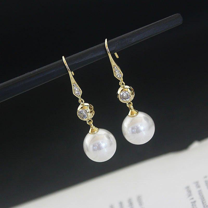 Pearl earrings 2023 new long vintage high-end temperament crystal earrings for women delicate and versatile hook earrings