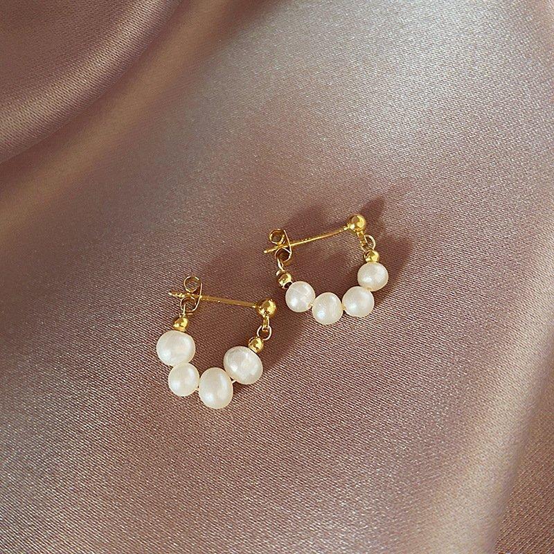 S925 Silver Stud Post Baroque Freshwater Pearl Earrings for Women - High Grade, Light Luxury, Natural Handmade Style, Trendy