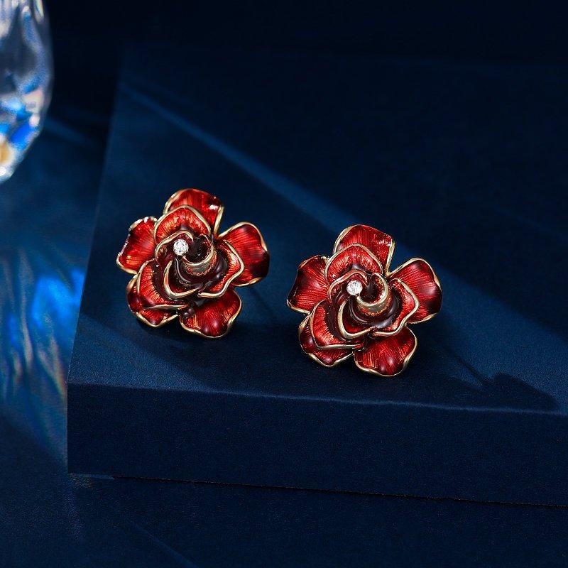 S925 Silver stud post Earrings Women's Flower Rose Blossoms Camellia Earrings Fashionable Light Luxury High End Temperament Exaggerated Earrings