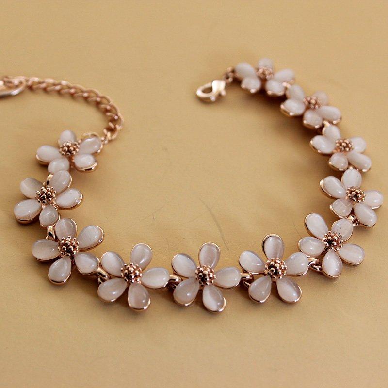 Small Fresh Plant Flower Bracelet Korean Version Sweet Colored Cat Eye Stone Bracelet Rose Gold Flower Bracelet