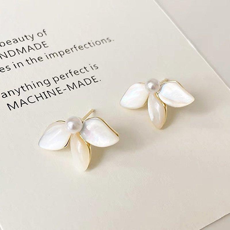 Star style Shell Flower Pearl Earrings S925 Silver stud post Charm Small and Sweet Exquisite Earrings Ear Accessories