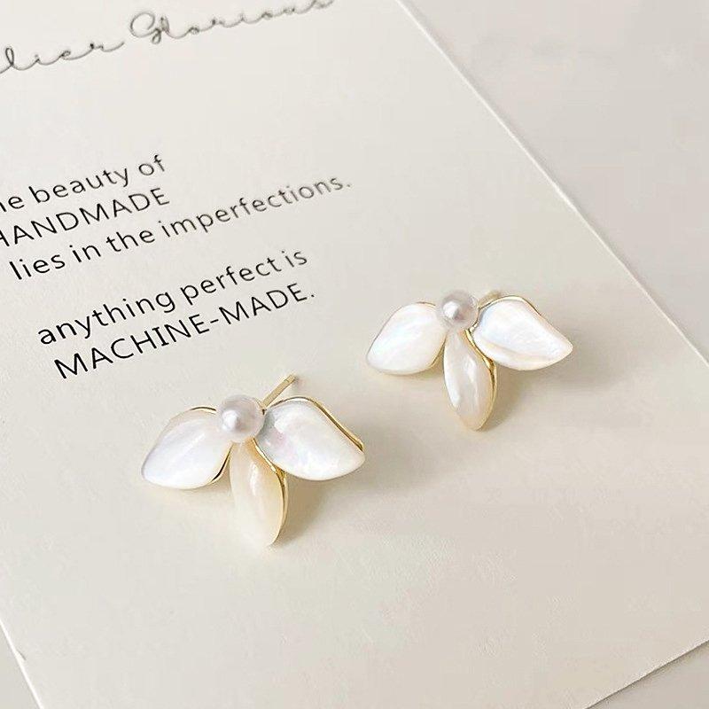 Star style Shell Flower Pearl Earrings S925 Silver stud post Charm Small and Sweet Exquisite Earrings Ear Accessories