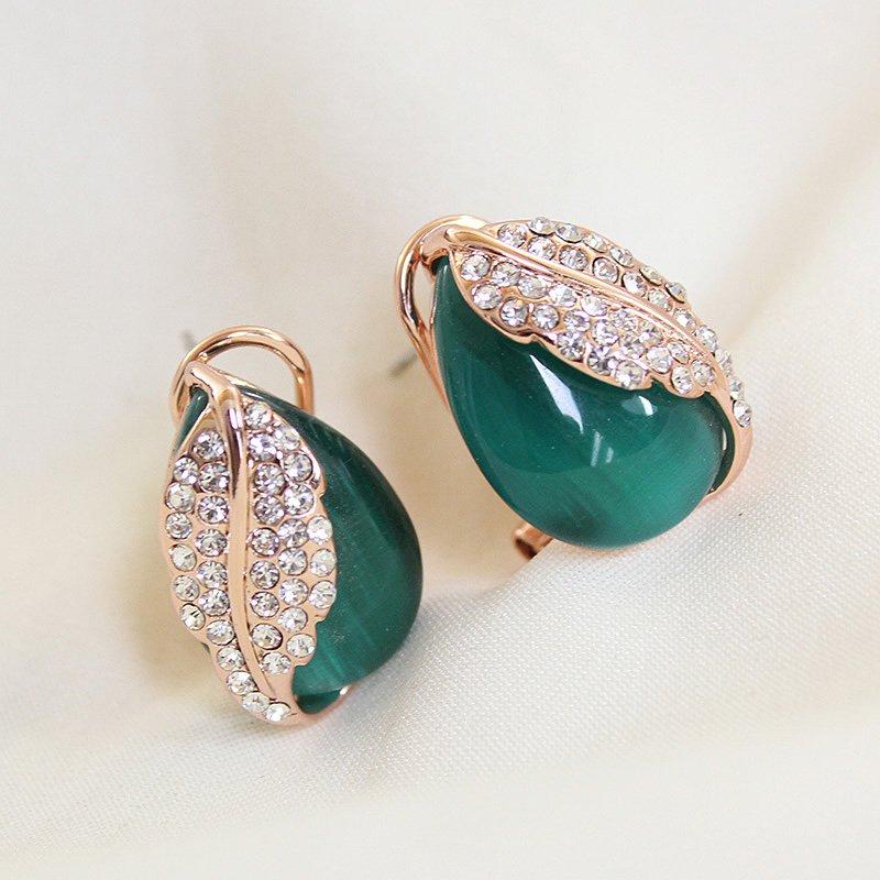 Super sparkling rhinestone leaf anti allergic earrings 2019 new European and American fashion earrings with feminine temperament earrings