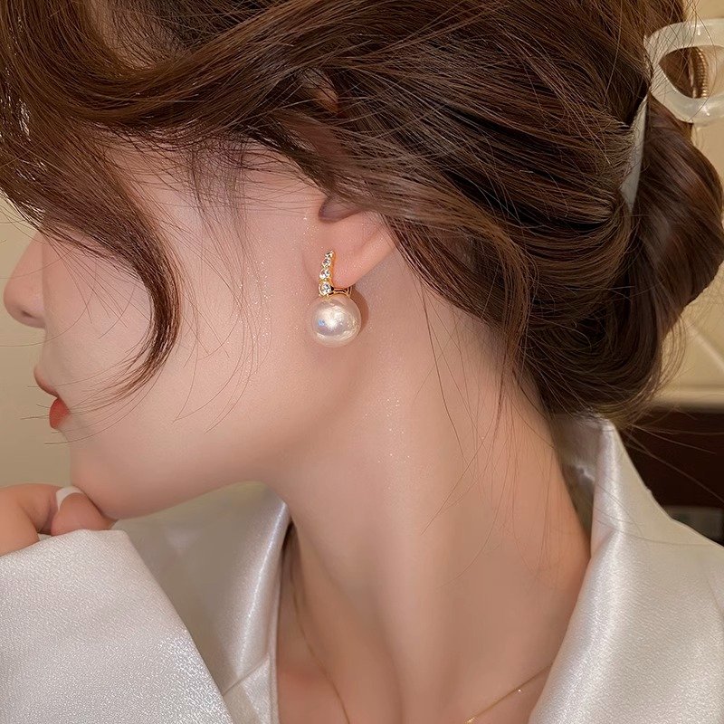 2024 New Popular Pink Pearl Earrings for Women, Unique and High End, Light Luxury French Earrings, Elegant Earrings