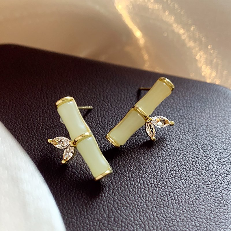 Bamboo zircon earrings, women's light luxury high-end earrings, niche and unique ear accessories, 2024 new popular item