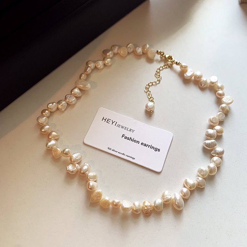 Baroque irregular pearl necklace for women 2024 new item, light luxury niche necklace, collarbone chain accessory