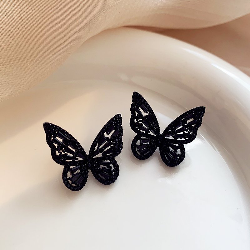 Black Butterfly Earrings for Women 2024 New Popular Style High end Summer Earrings for Women, Unique Design Earrings for Women's Niche