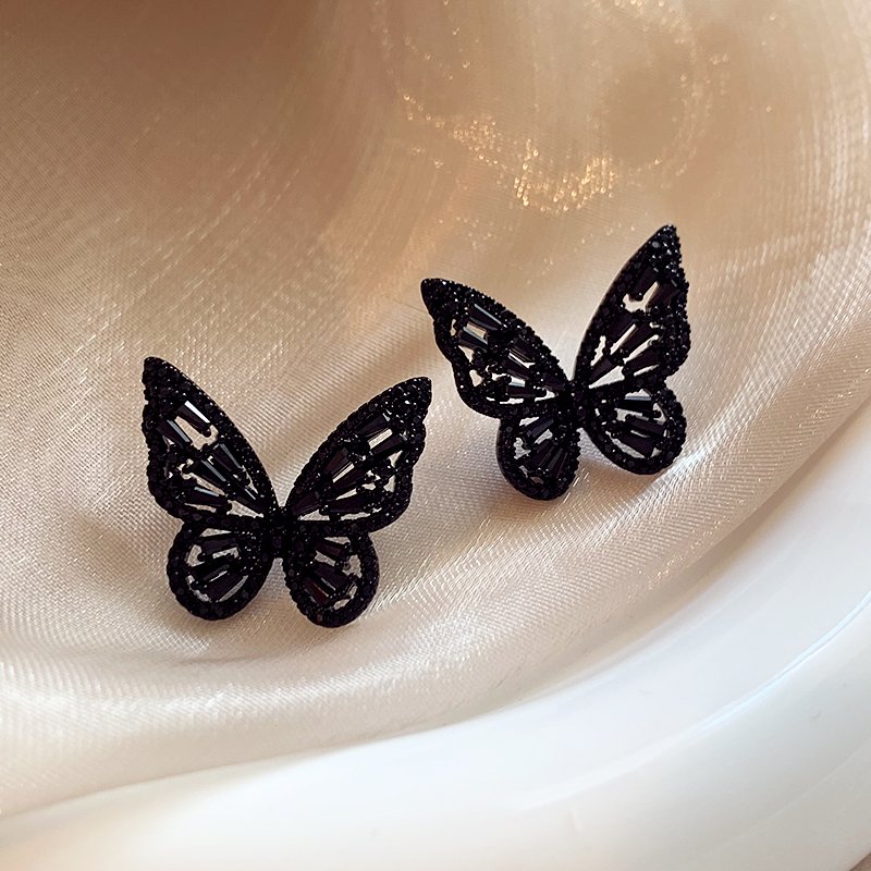 Black Butterfly Earrings for Women 2024 New Popular Style High end Summer Earrings for Women, Unique Design Earrings for Women's Niche