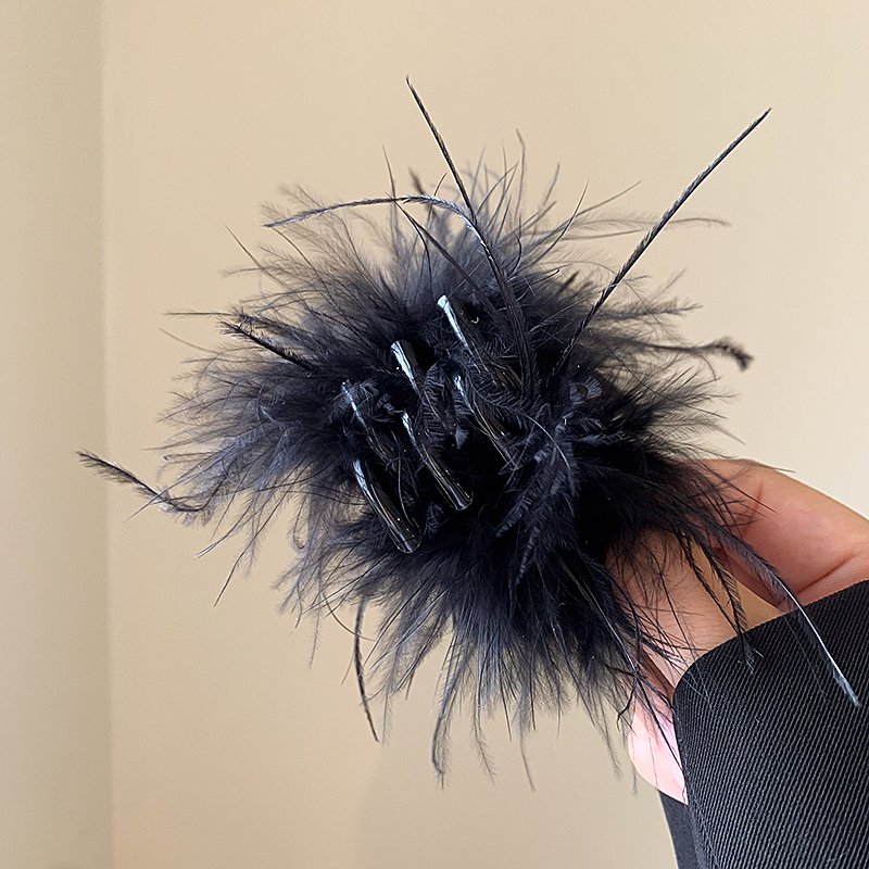 Black feather hair clip, grab clip, female back of the head, 2024 new high-end clip, shark clip, half zip hair accessory