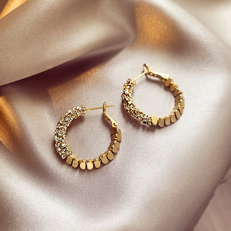 Unique Broken Silver and Gold Circle Earrings | High-End Summer 2025 Trend | Luxe & Niche Design