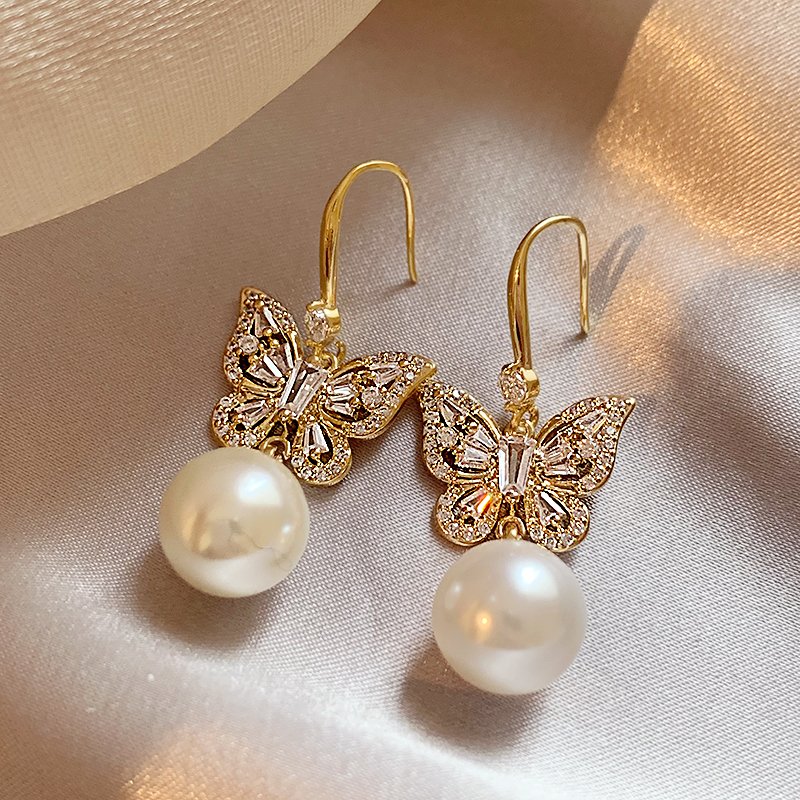 Butterfly pearl tassel earrings, women's light luxury high-end earrings, 2024 new explosive style earrings, summer earrings