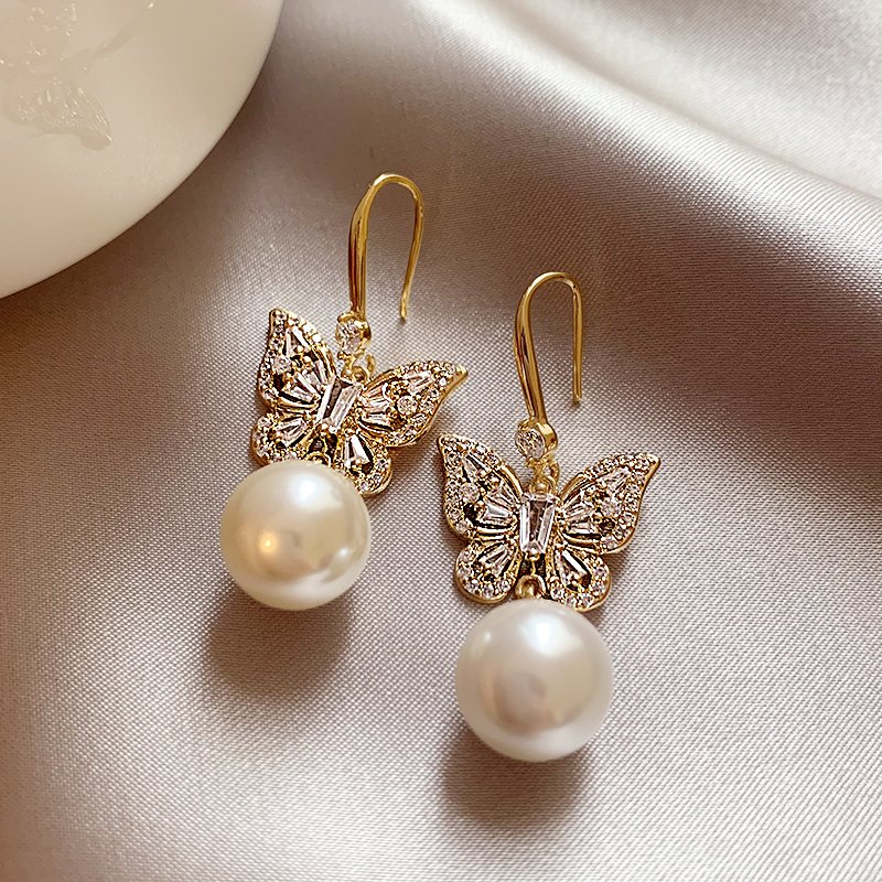 Butterfly pearl tassel earrings, women's light luxury high-end earrings, 2024 new explosive style earrings, summer earrings