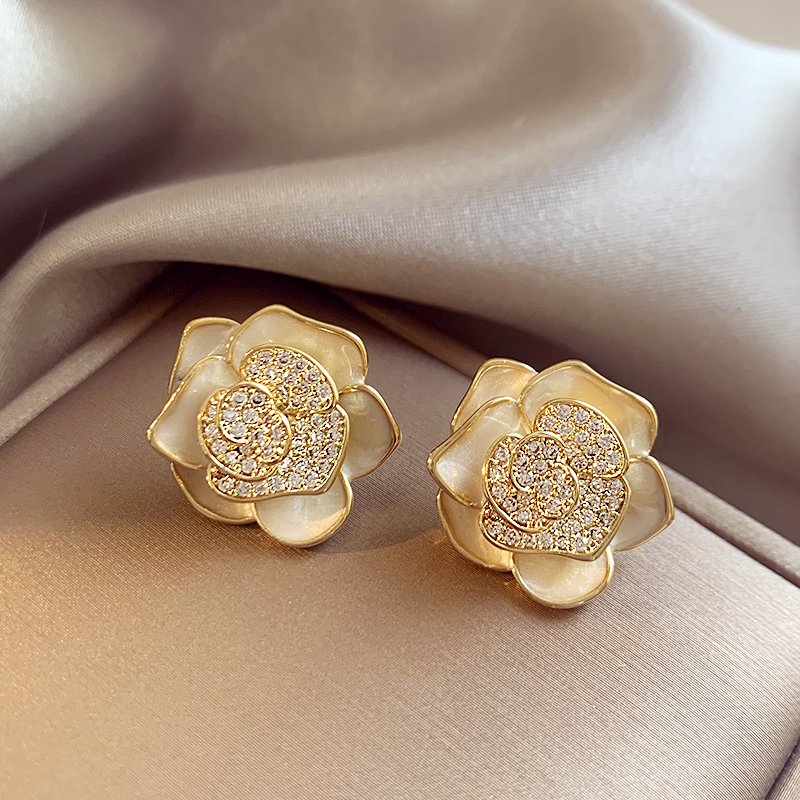 Camellia earrings for women 2024 new popular high-end earrings 925 pure silver stud post temperament light luxury unique earrings