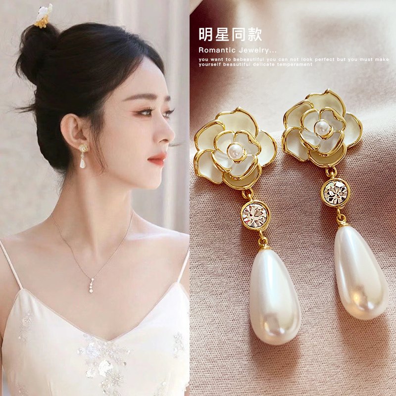 Camellia water droplet pearl earrings 2024 new popular high-end earrings for women, long style temperament flower earrings