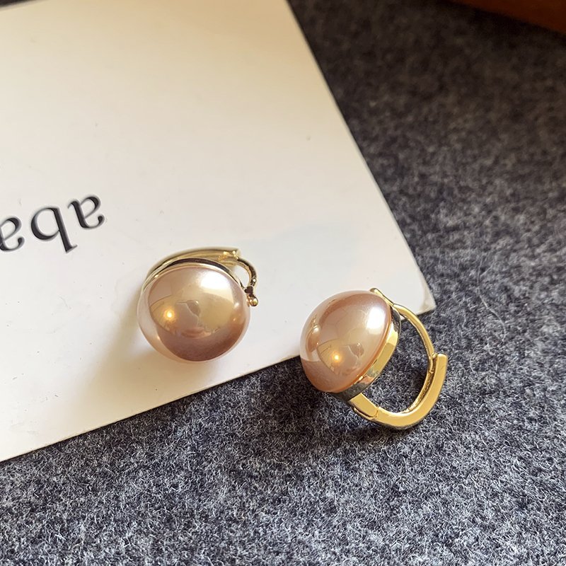 Champagne Half Round Pearl Earrings, Women's Light Luxury Charm Earrings, High Grade Earrings, 2024 New Explosive Ear Accessories