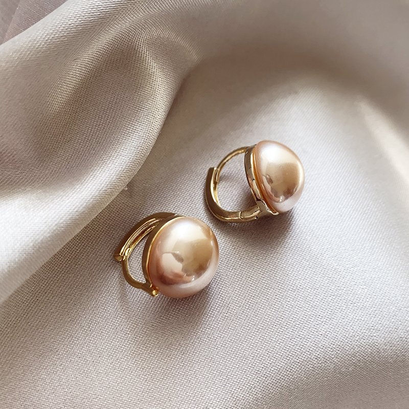 Champagne Half Round Pearl Earrings, Women's Light Luxury Charm Earrings, High Grade Earrings, 2024 New Explosive Ear Accessories