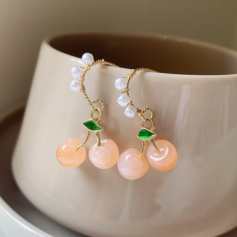 Cherry Pearl Earrings for Women, Light Luxury, High Grade Earrings, 2024 New Popular Style, Unique Design, Earrings and Accessories