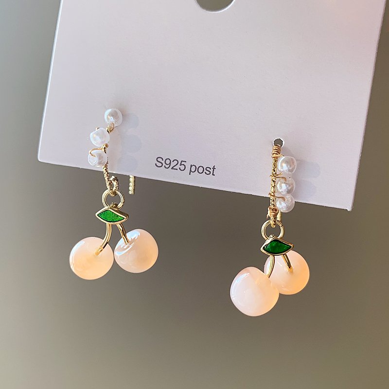 Cherry Pearl Earrings for Women, Light Luxury, High Grade Earrings, 2024 New Popular Style, Unique Design, Earrings and Accessories