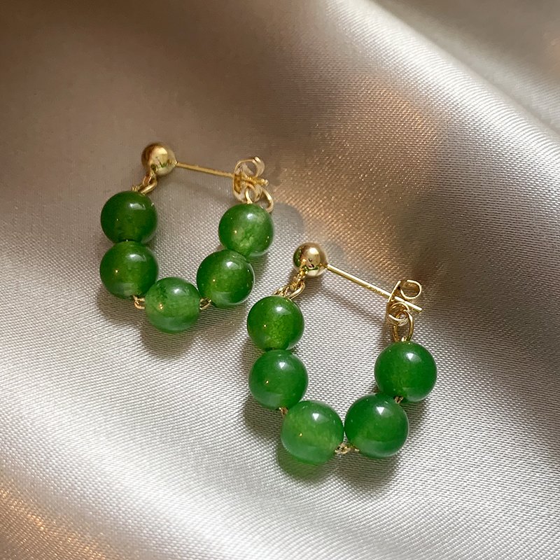 Chinese style green bead earrings for women 2024 new popular high-end earrings light luxury niche unique earrings earrings earrings