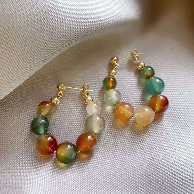 Colorful bead jade earrings for women, with a light luxury and high-end temperament. The earrings are unique and niche, and the 2024 new model is a hot selling item