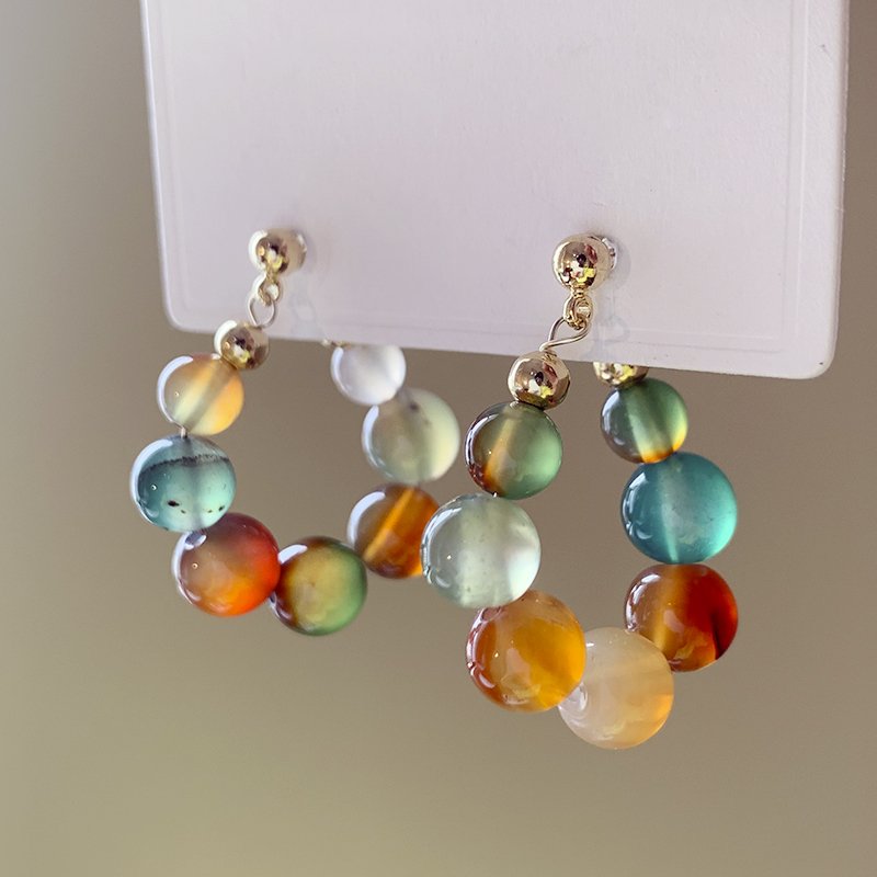 Colorful bead jade earrings for women, with a light luxury and high-end temperament. The earrings are unique and niche, and the 2024 new model is a hot selling item