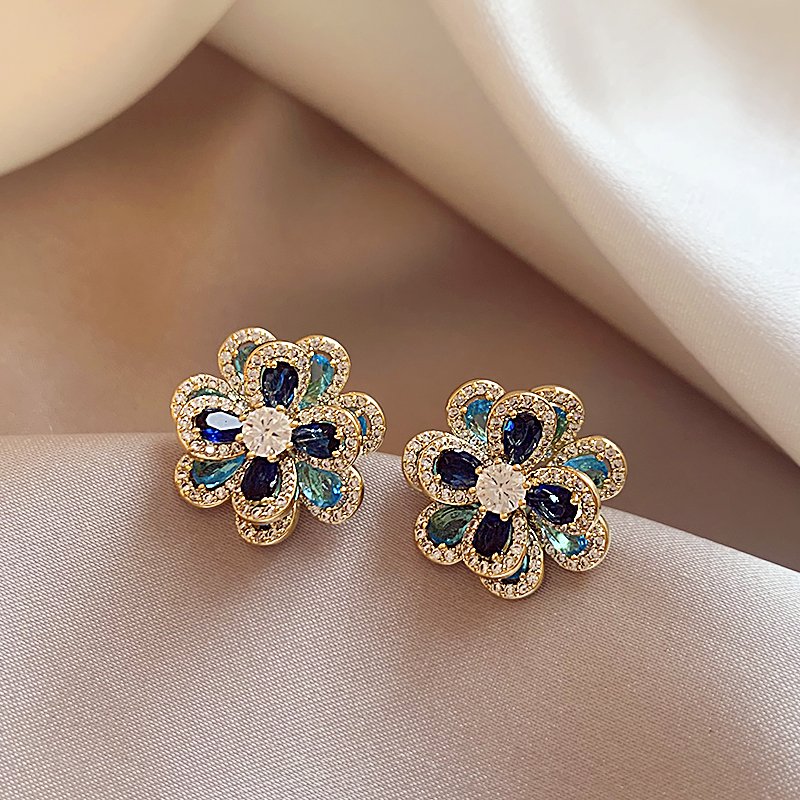 Colorful diamond petal earrings for women, 925 pure silver stud post, light luxury and high-end temperament earrings, 2024 new popular ear accessories