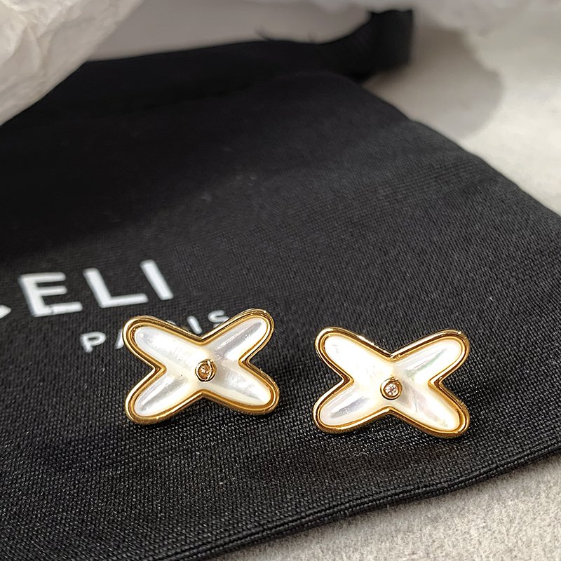 Cross shaped shell earrings for female niche design, light luxury and high-end earrings, 2024 new popular ear accessories