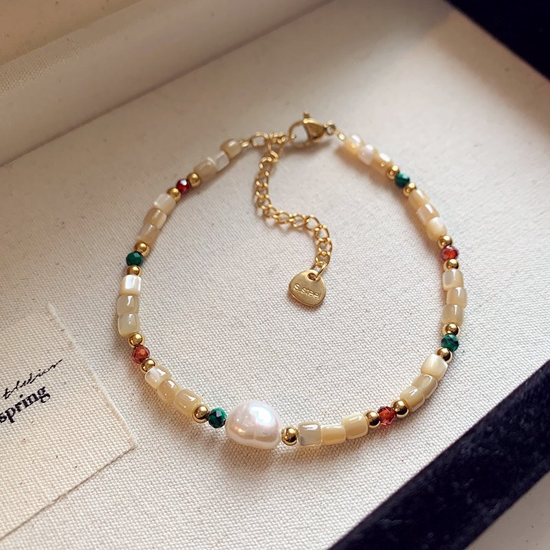 Dopamine colored bead summer bracelet for women, 2024 new item, light luxury niche bracelet, exquisite rope bracelet, and accessories